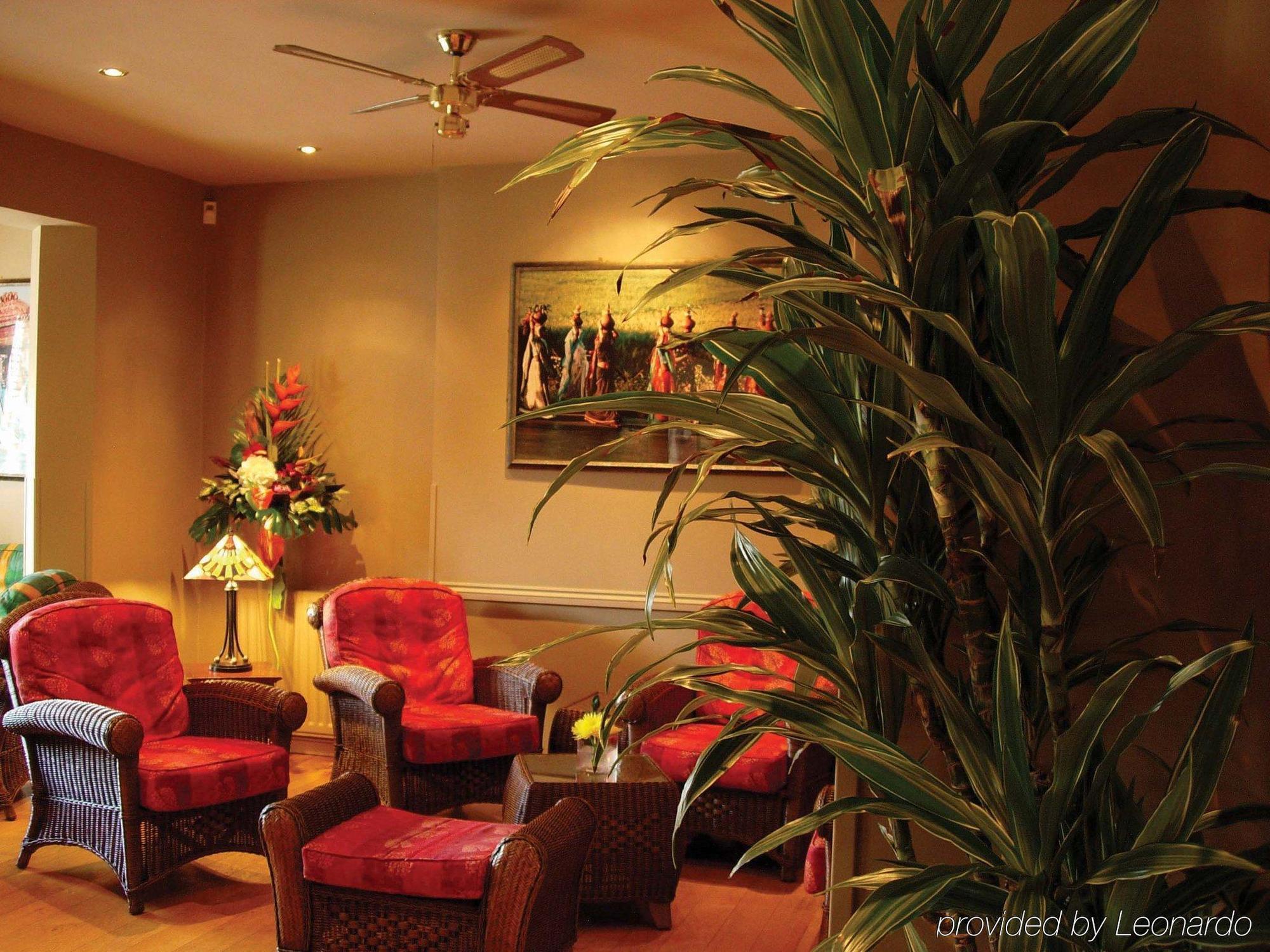The Peacock Townhouse Hotel Kenilworth - Warwick Dalaman gambar